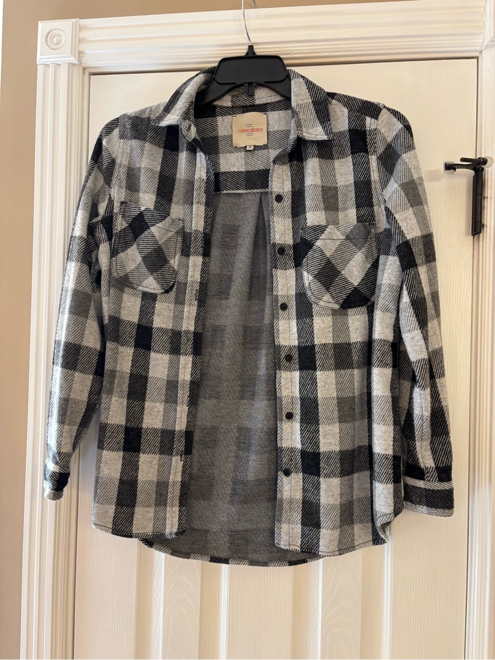 Cozy Plaid Button-Down Shirt Jacket - Black & White